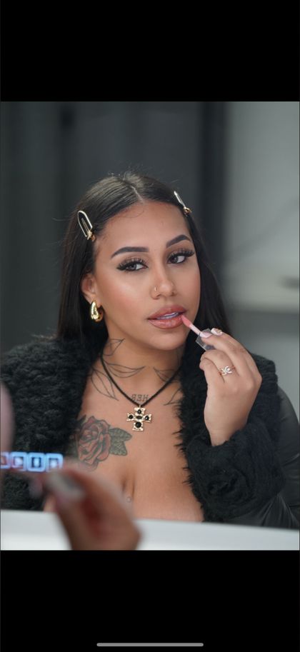 queensdiaryy OnlyFans picture