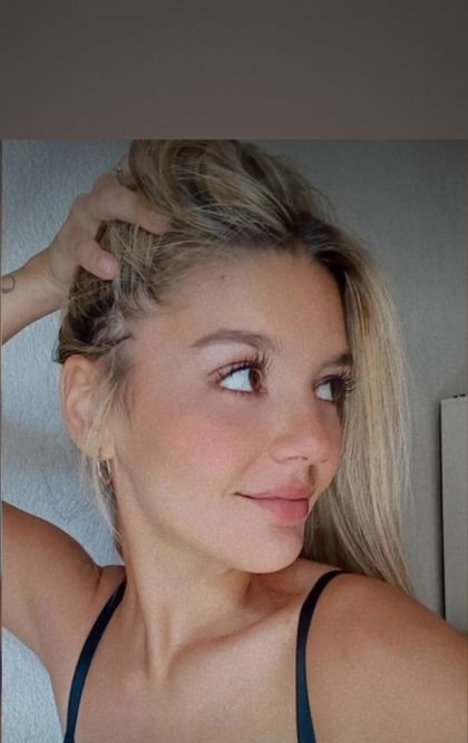 elliethomas OnlyFans picture