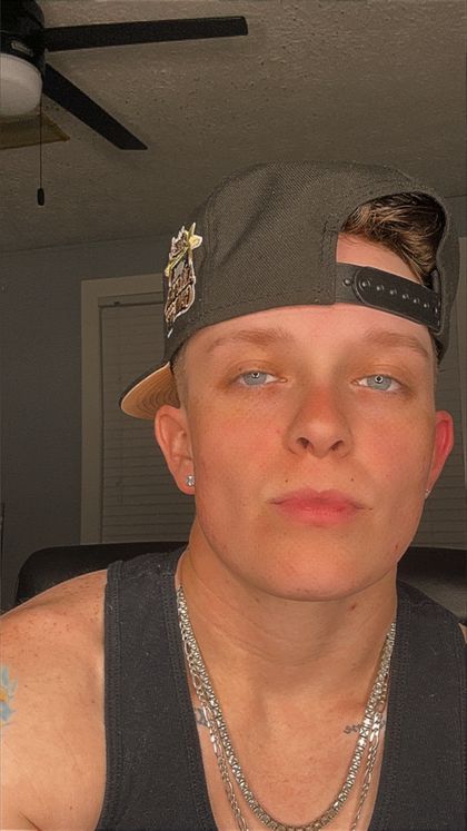 fruitrollup OnlyFans picture