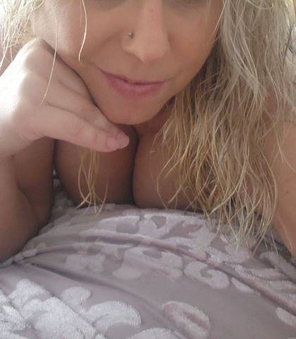 oneblondebombshell OnlyFans picture