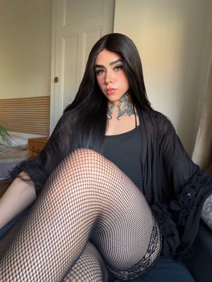carolinewillsom OnlyFans picture