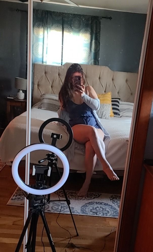 mrs.mid_west OnlyFans profile picture
