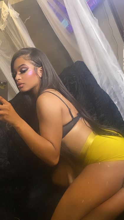 sinnastaxxx OnlyFans picture