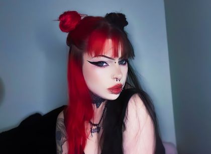 yourgothgf124 OnlyFans picture