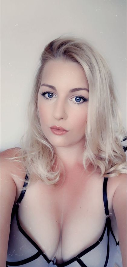 blondecandie OnlyFans picture