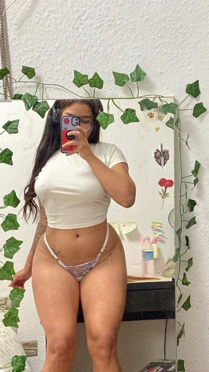 yuliana32m OnlyFans picture