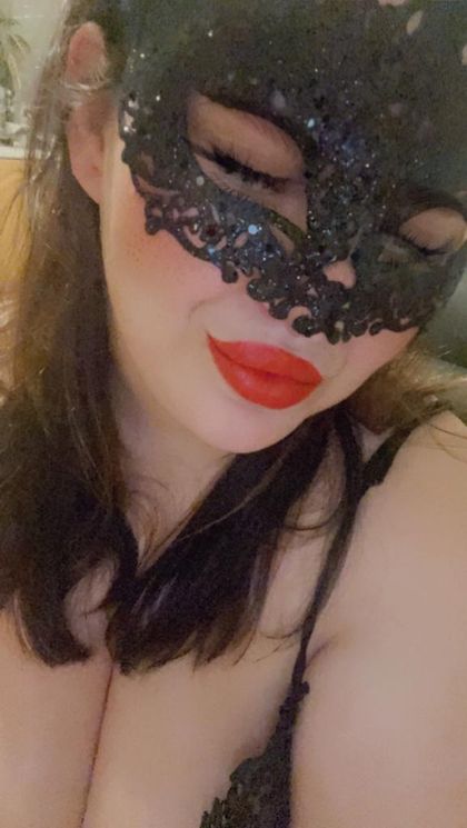 bbqueenel OnlyFans picture
