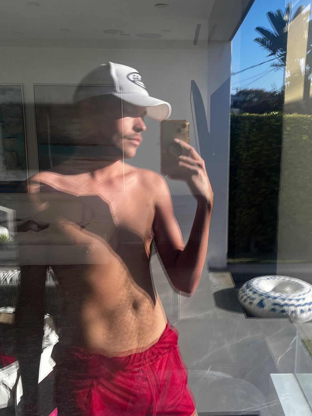hungbabyblue OnlyFans profile picture