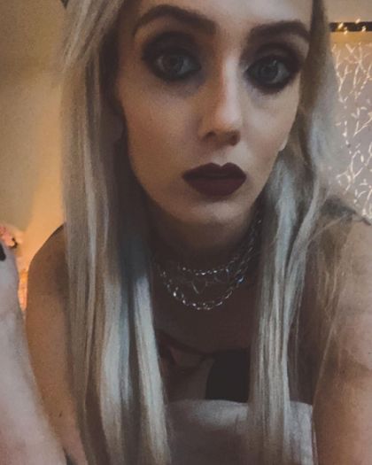 naughtynoey OnlyFans picture