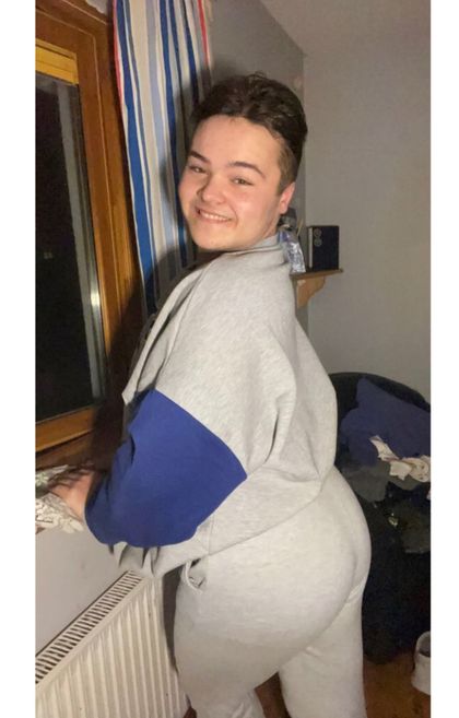 rosshoegan OnlyFans picture
