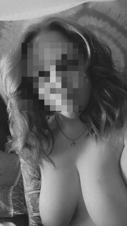 kissbeginswk OnlyFans picture