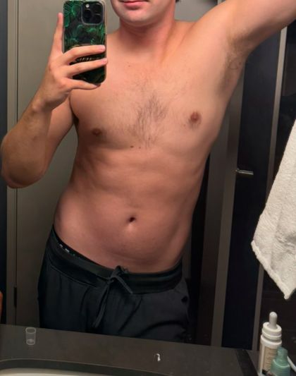 thereareleaveseverywhere OnlyFans picture