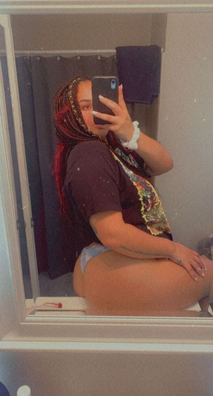 sweetreeed OnlyFans picture