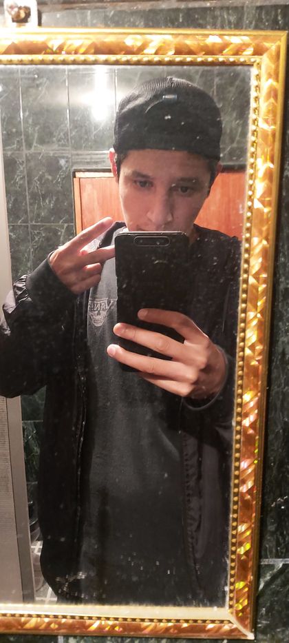 u114571135 OnlyFans picture