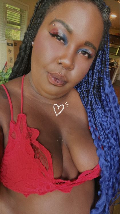 queenbee002 OnlyFans picture