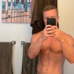 slave8258 OnlyFans picture