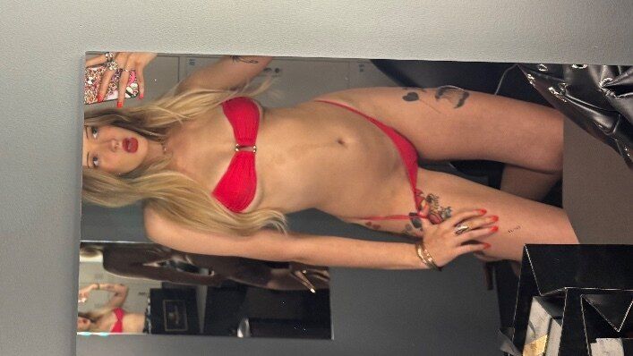 moniclover OnlyFans profile picture