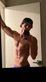ryankaoudd OnlyFans - Free Trial - Photos - Socials | FansMetrics.com