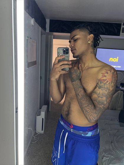 miah.nyc OnlyFans picture