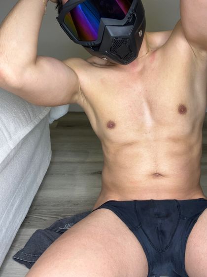 u323502255 OnlyFans picture