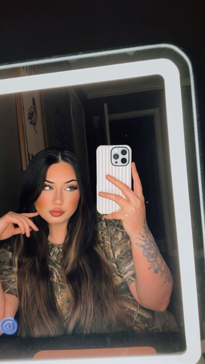 official.theyyluvv.sunni OnlyFans picture