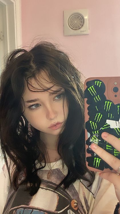 erfaye OnlyFans picture