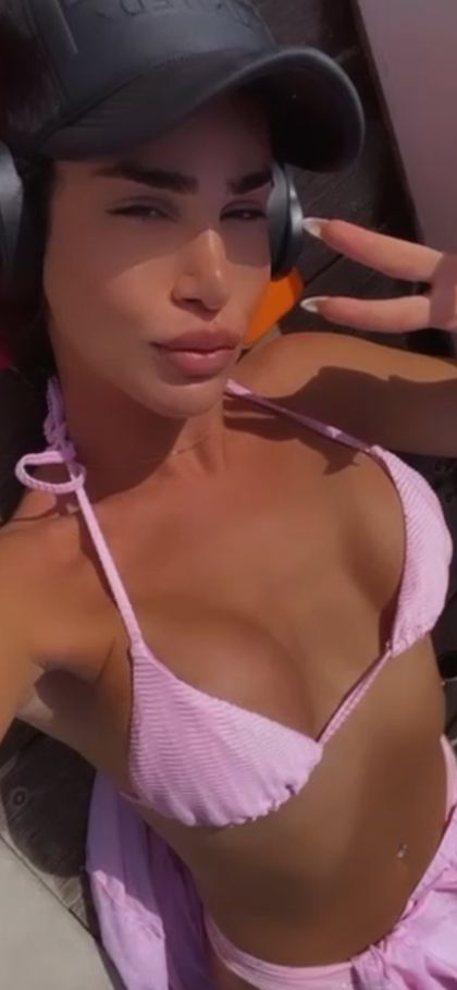 ladydina OnlyFans picture