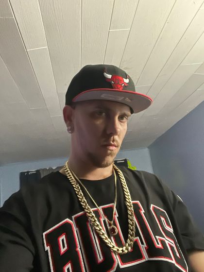 lastplacewins OnlyFans picture