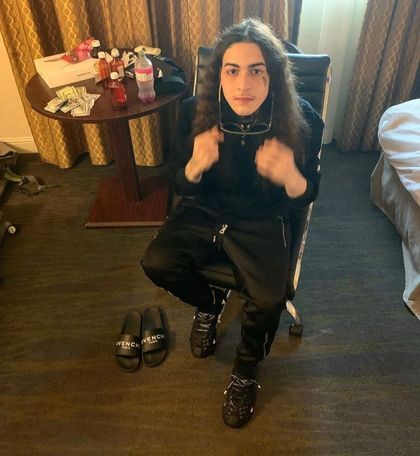 ponchoblixkher OnlyFans picture