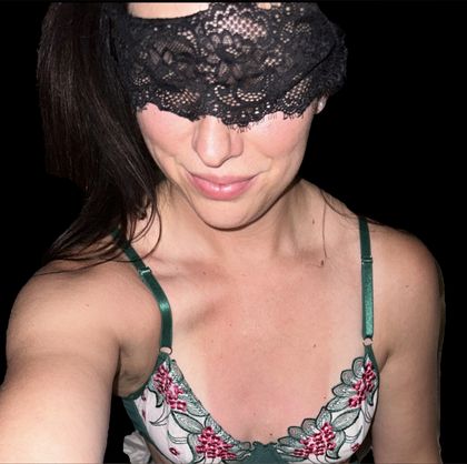 marriedlife2727 OnlyFans picture