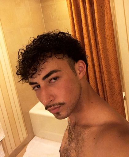 xgutox OnlyFans picture