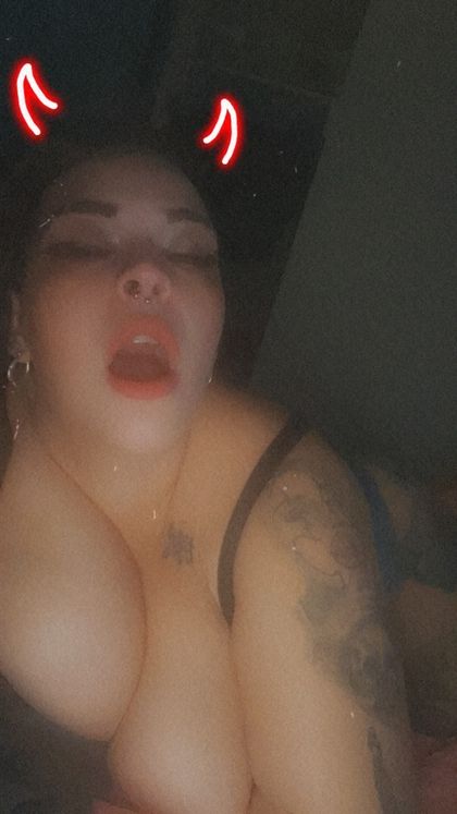 jezzabelleeyedbrat OnlyFans picture