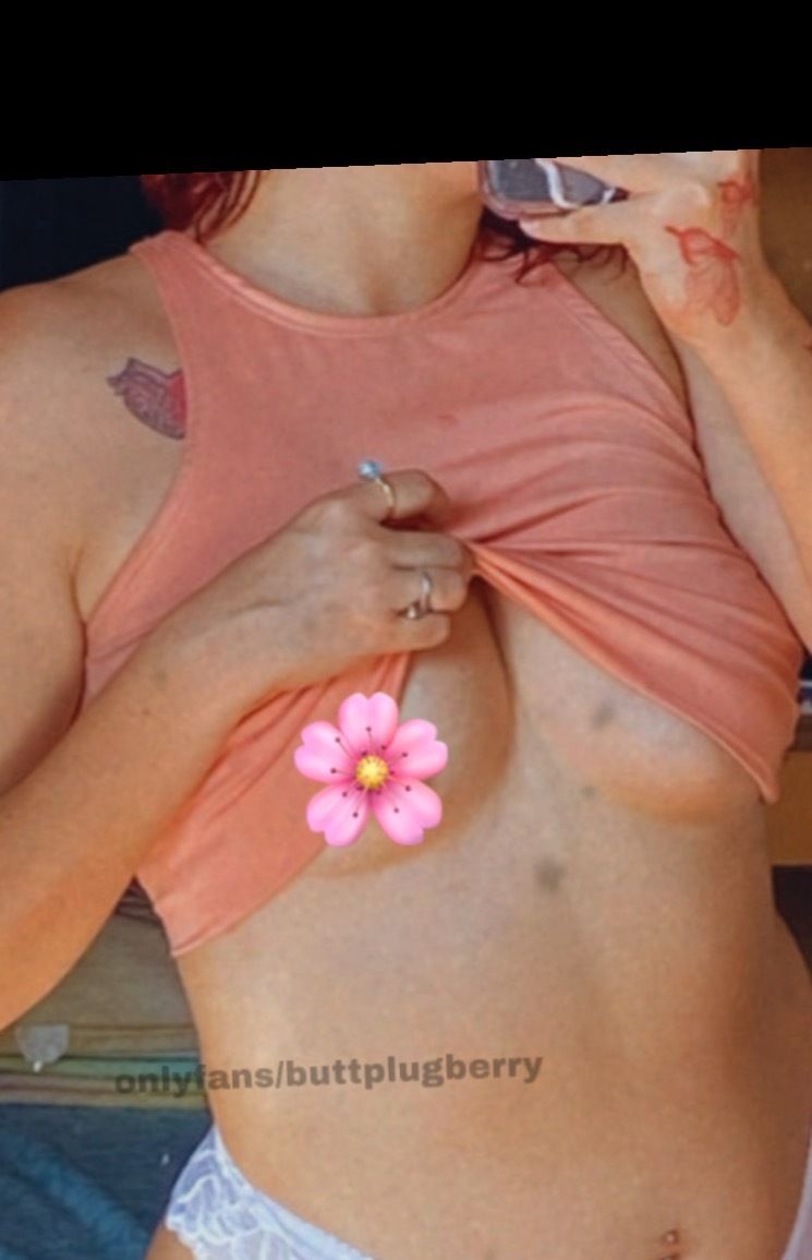 buttplugberry OnlyFans profile picture
