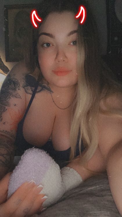 littleluckycharm OnlyFans picture