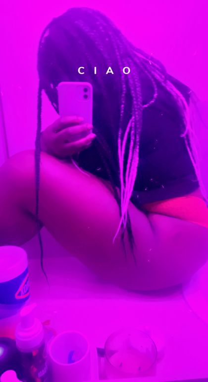 thickncrocs OnlyFans picture