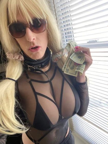 kayleighfemdoll OnlyFans picture