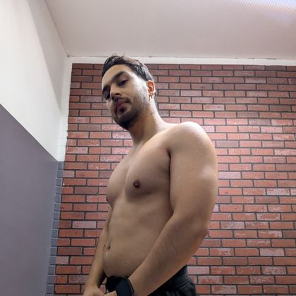latinvegatwink OnlyFans picture