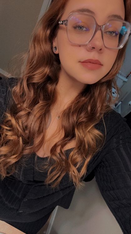 crimsyn_all_over OnlyFans picture