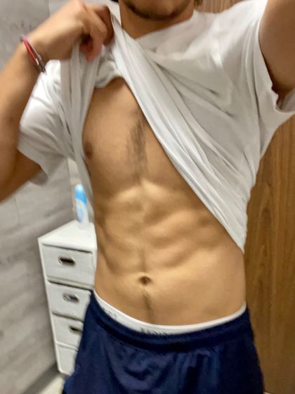 yale16 OnlyFans picture