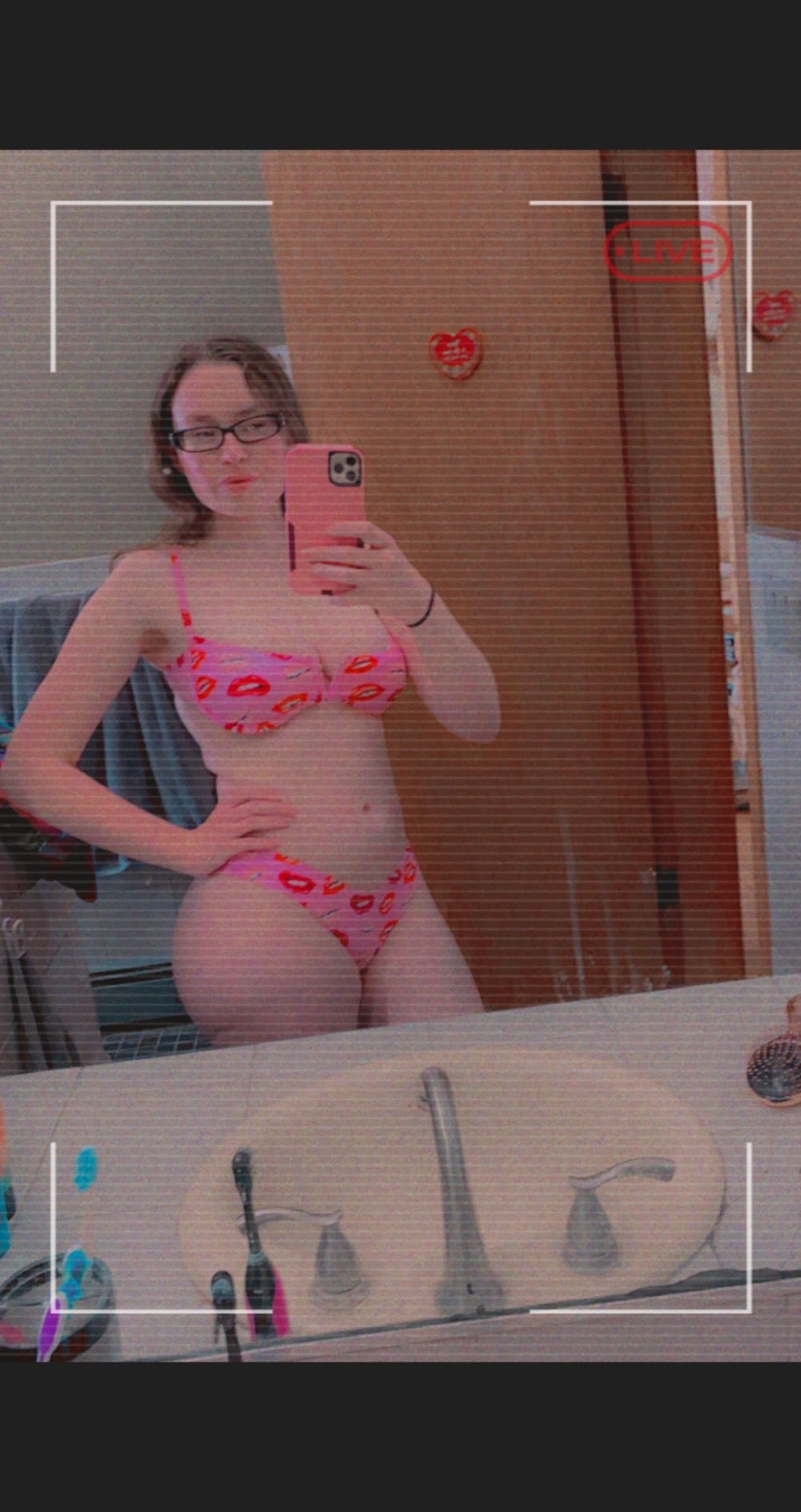 saraaaxoxox OnlyFans profile picture