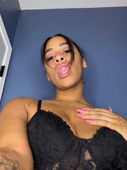 mama_long_legs69 OnlyFans picture