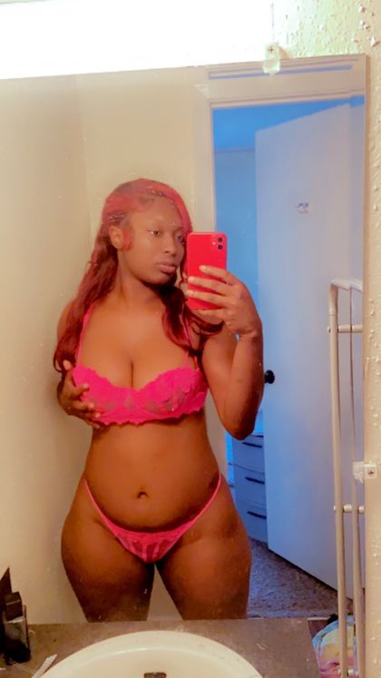 hotgurlnaee OnlyFans picture