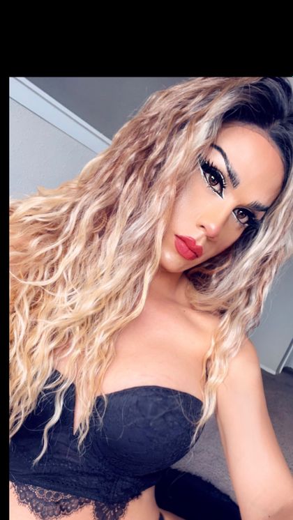 ts.barbiehuge OnlyFans picture