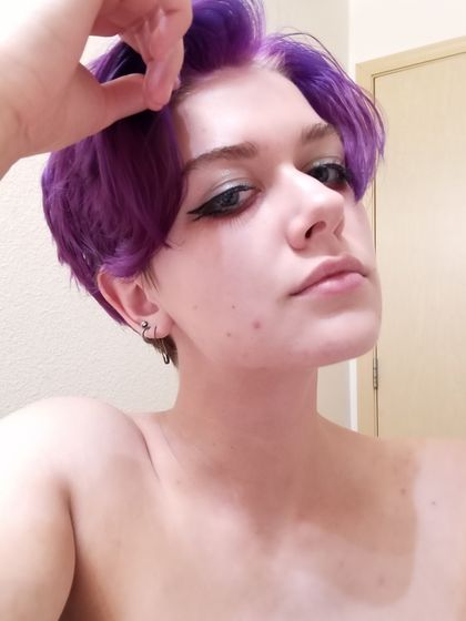 greybluegreen OnlyFans picture