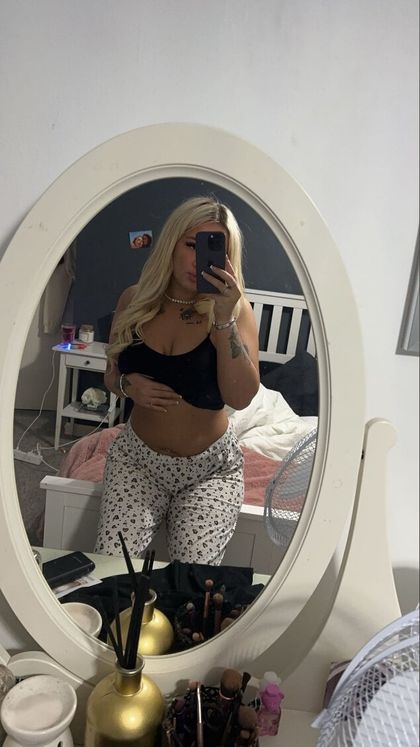charlotteberryx OnlyFans picture