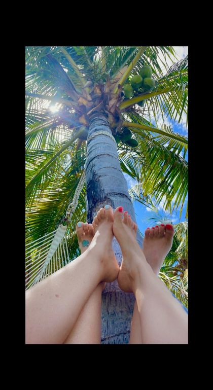collegesexytoes OnlyFans picture