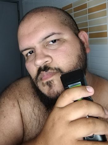 Just a bearded Venezuelan guy
