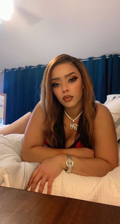 taybusiness OnlyFans picture