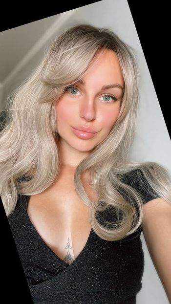 Nikky Stage
