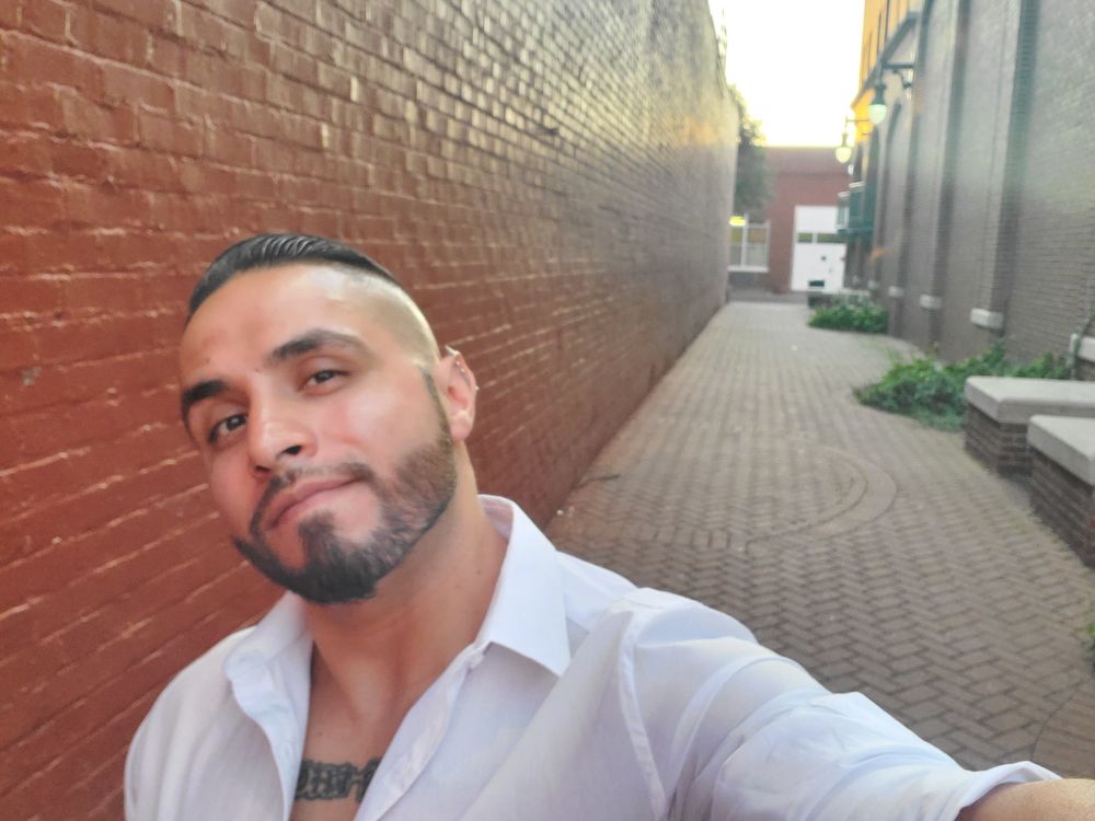 carlos_x OnlyFans profile picture